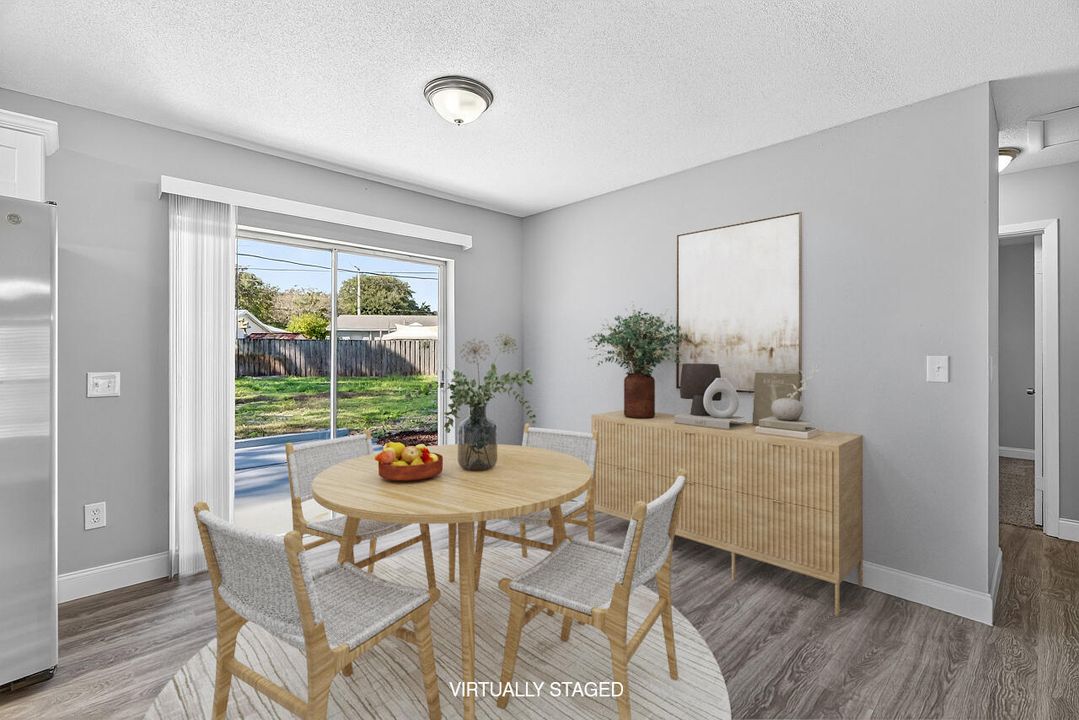 Active With Contract: $295,000 (3 beds, 2 baths, 1325 Square Feet)