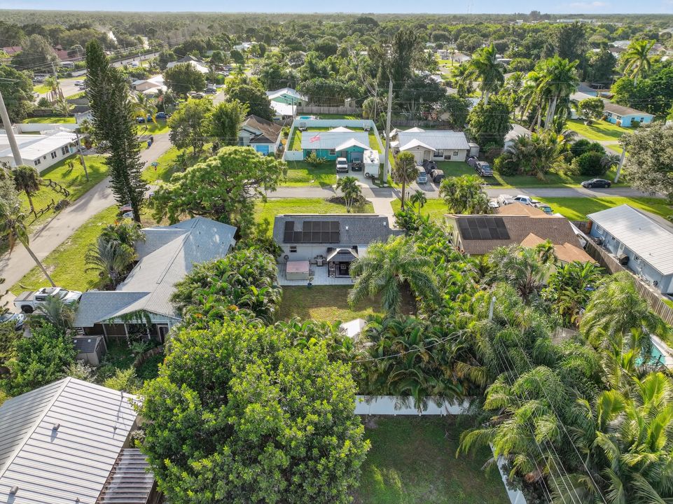 En Venta: $360,000 (3 camas, 2 baños, 1296 Pies cuadrados)