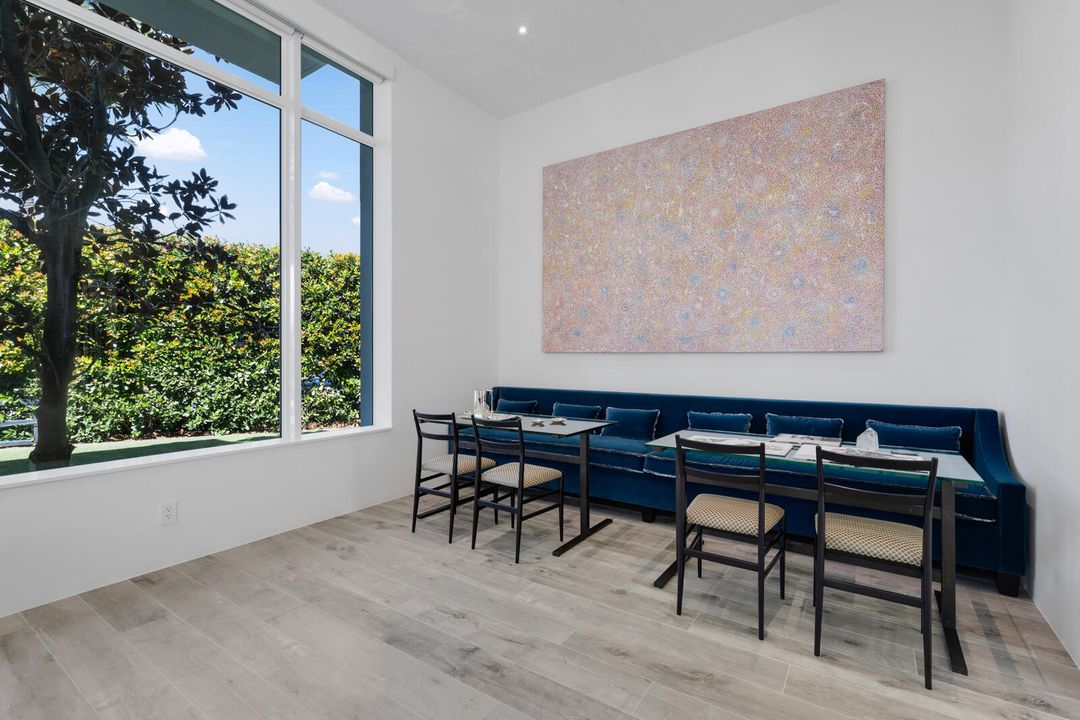 For Sale: $14,495,000 (6 beds, 7 baths, 7911 Square Feet)