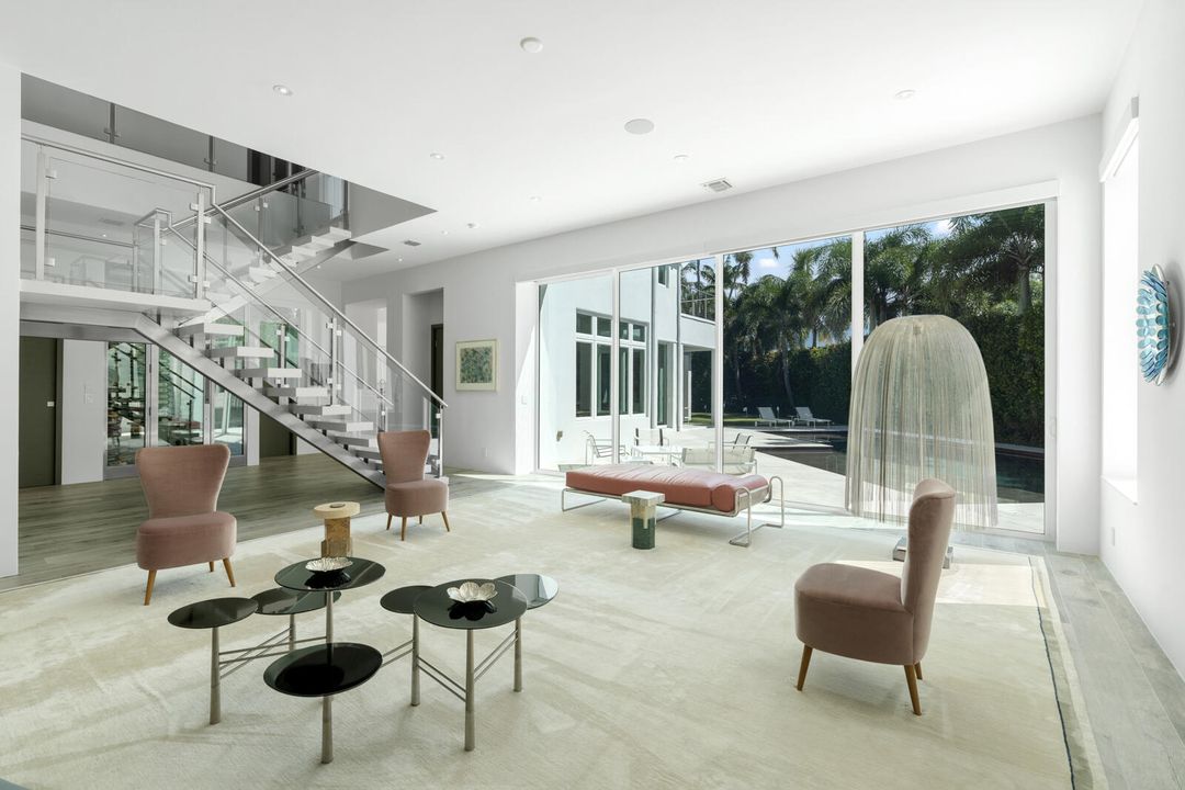 For Sale: $14,495,000 (6 beds, 7 baths, 7911 Square Feet)