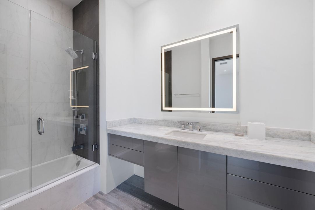 For Sale: $14,495,000 (6 beds, 7 baths, 7911 Square Feet)