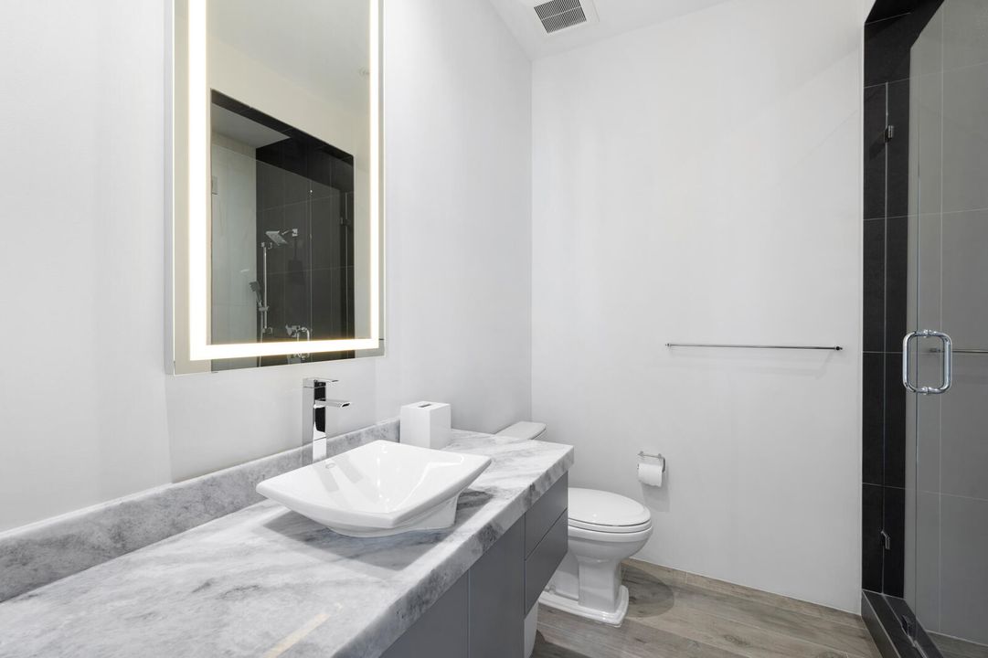 For Sale: $14,495,000 (6 beds, 7 baths, 7911 Square Feet)