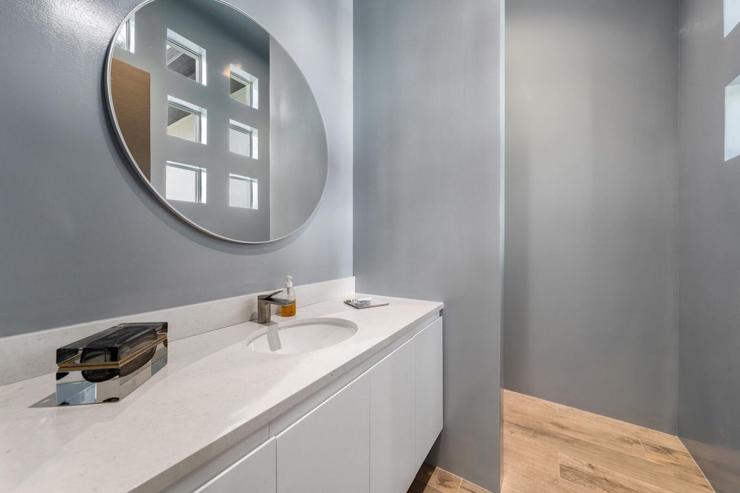 For Sale: $14,495,000 (6 beds, 7 baths, 7911 Square Feet)