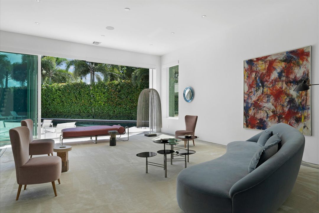 For Sale: $14,495,000 (6 beds, 7 baths, 7911 Square Feet)