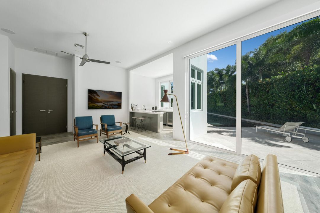 For Sale: $14,495,000 (6 beds, 7 baths, 7911 Square Feet)