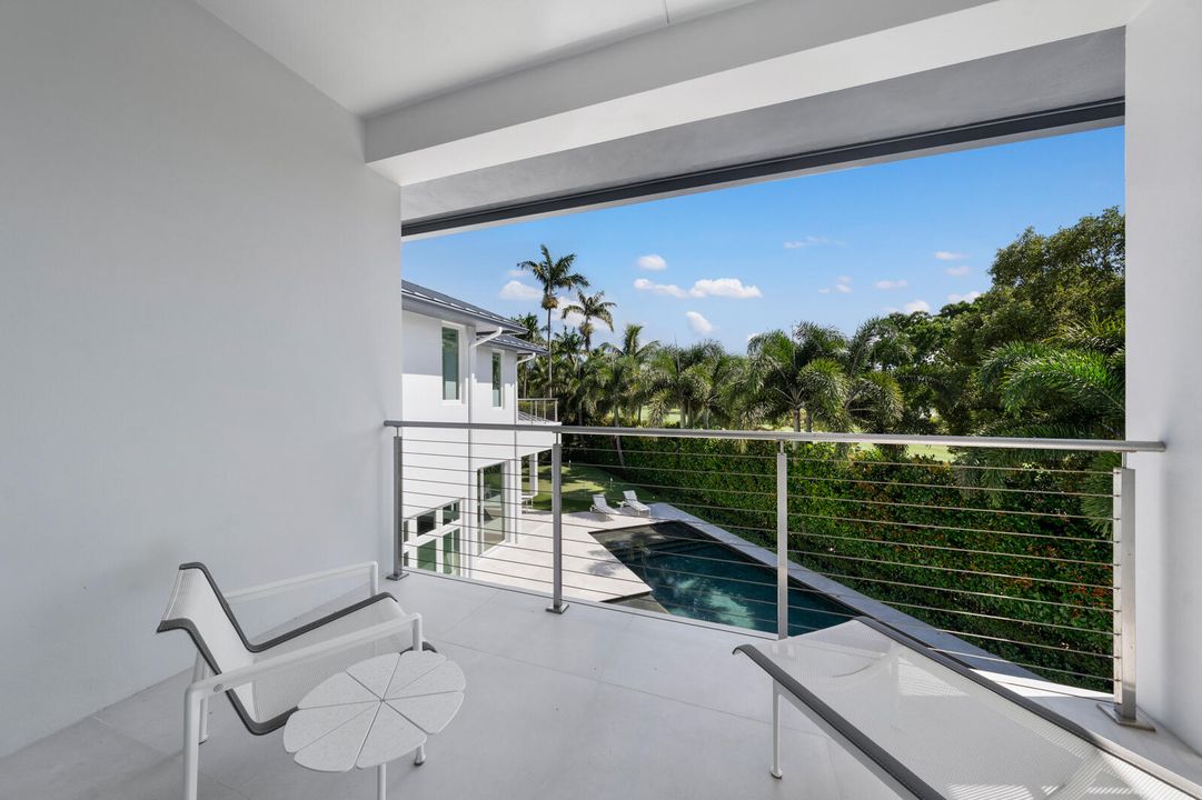 For Sale: $14,495,000 (6 beds, 7 baths, 7911 Square Feet)