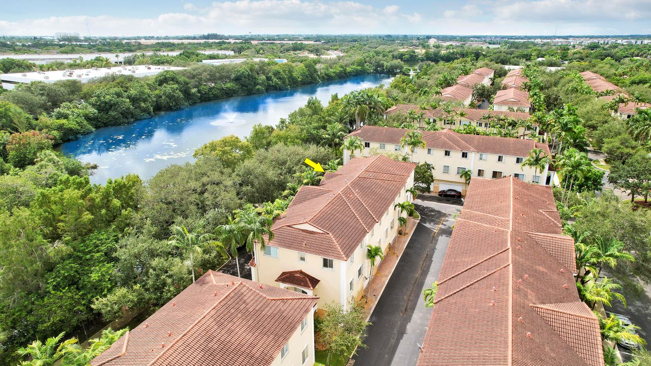 出租: $2,950 (3 贝兹, 2 浴室, 1739 平方英尺)