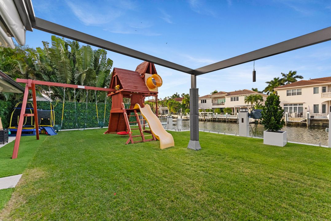 待售: $8,750,000 (8 贝兹, 7 浴室, 6498 平方英尺)