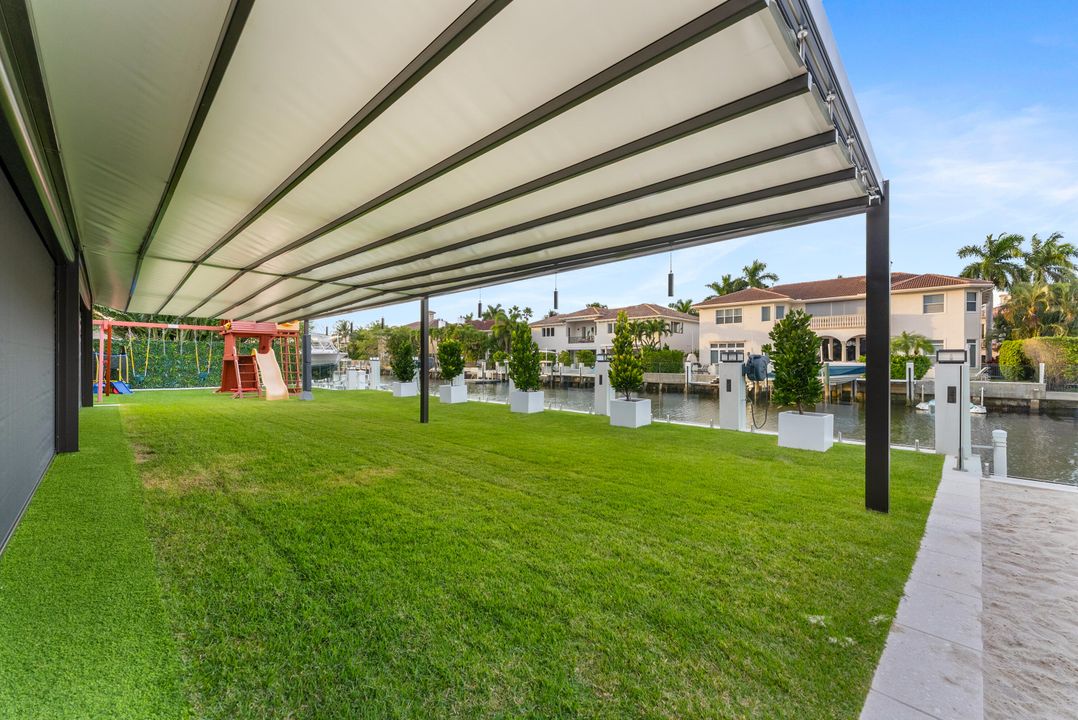 待售: $8,750,000 (8 贝兹, 7 浴室, 6498 平方英尺)