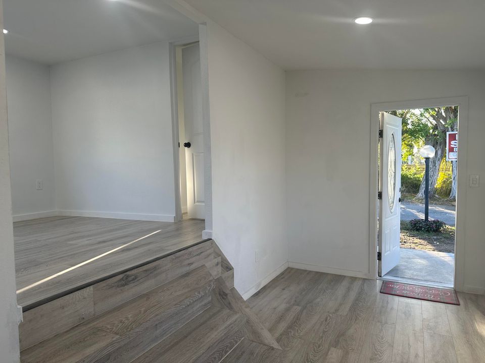 En Venta: $54,990 (2 camas, 1 baños, 798 Pies cuadrados)