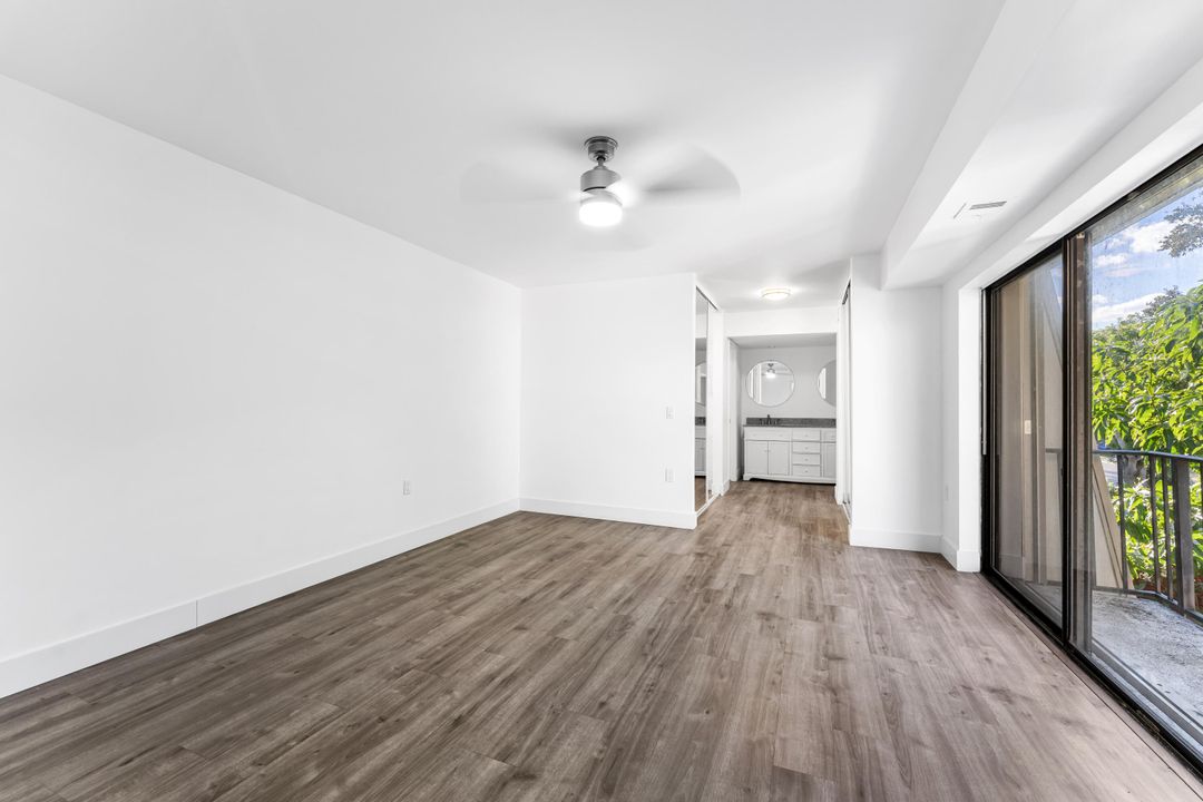 For Rent: $2,800 (3 beds, 2 baths, 1572 Square Feet)