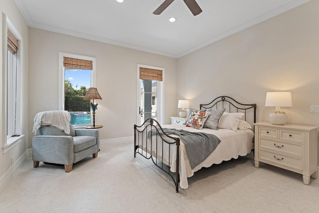 En Venta: $4,500,000 (4 camas, 4 baños, 4582 Pies cuadrados)