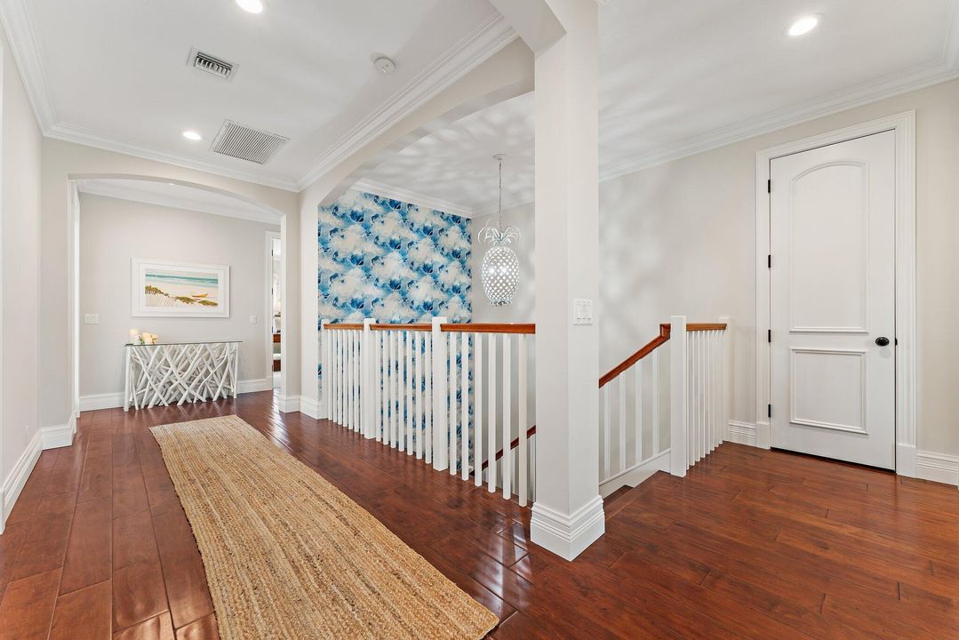 En Venta: $4,500,000 (4 camas, 4 baños, 4582 Pies cuadrados)