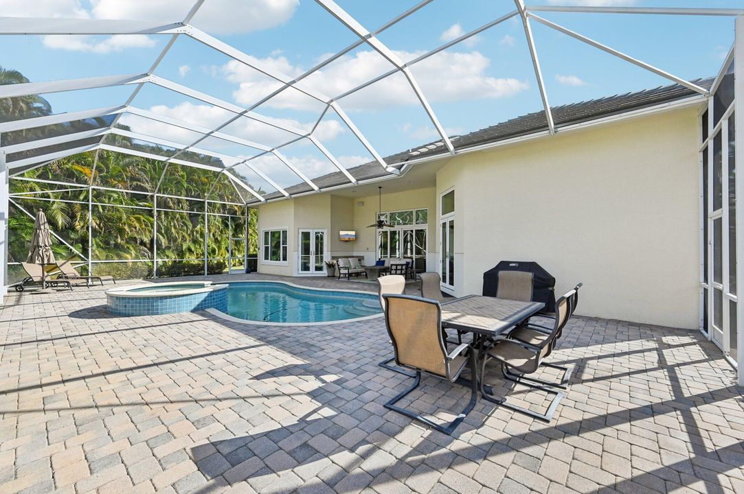 На продажу: $1,650,000 (4 спален, 4 ванн, 3179 Квадратных фут)