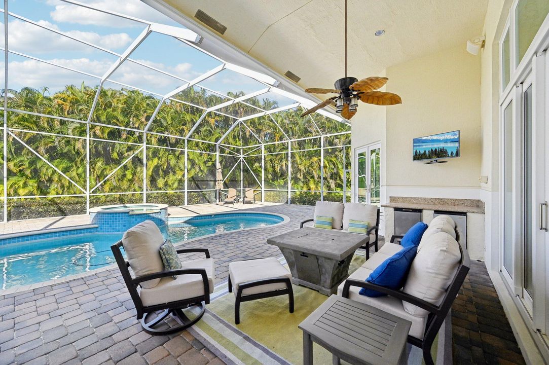 На продажу: $1,650,000 (4 спален, 4 ванн, 3179 Квадратных фут)