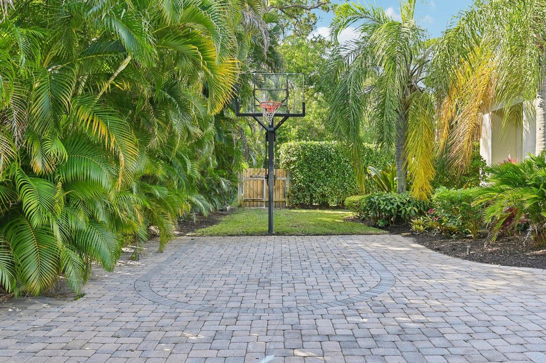 На продажу: $1,650,000 (4 спален, 4 ванн, 3179 Квадратных фут)