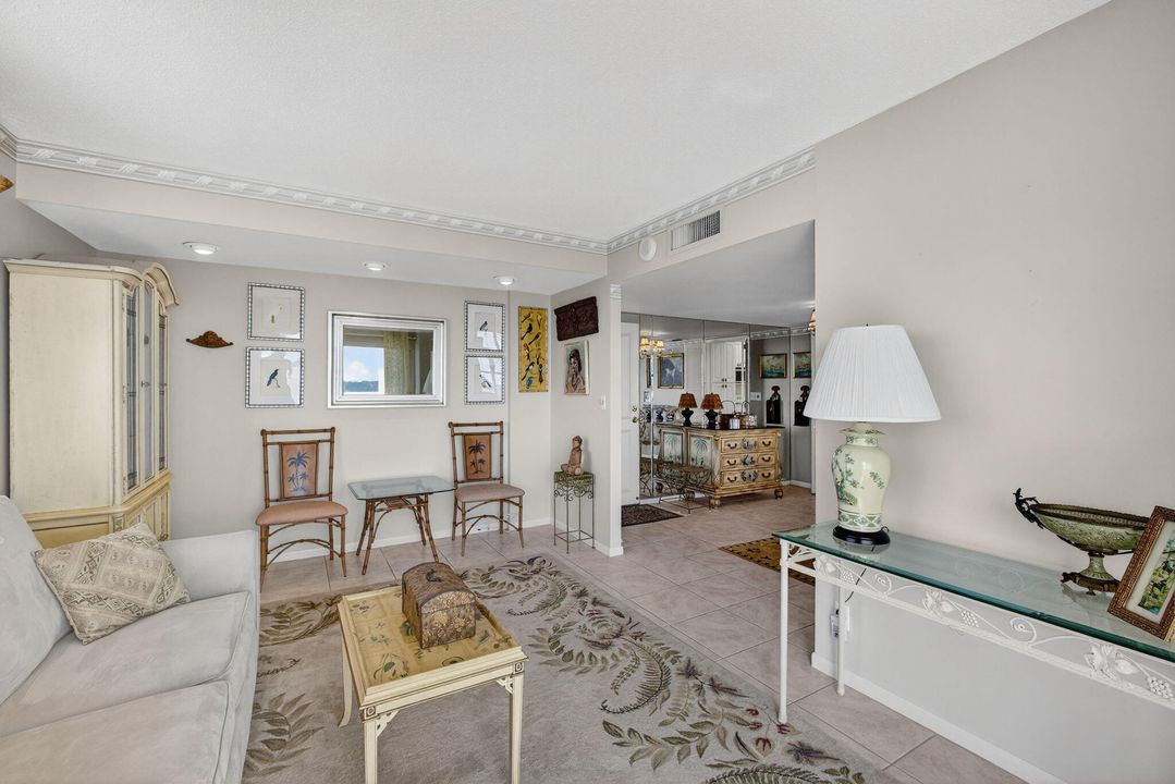 For Sale: $695,000 (3 beds, 2 baths, 1480 Square Feet)