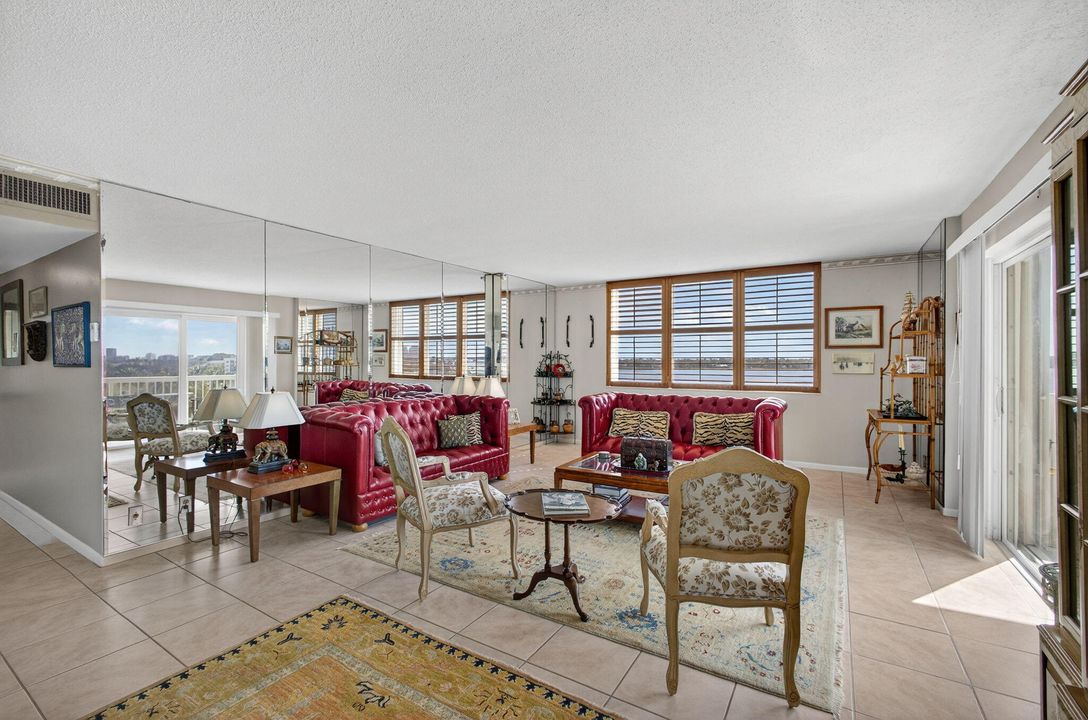 For Sale: $695,000 (3 beds, 2 baths, 1480 Square Feet)