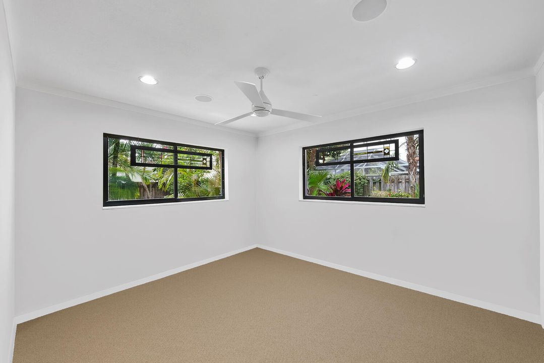 For Sale: $1,030,000 (3 beds, 2 baths, 1863 Square Feet)