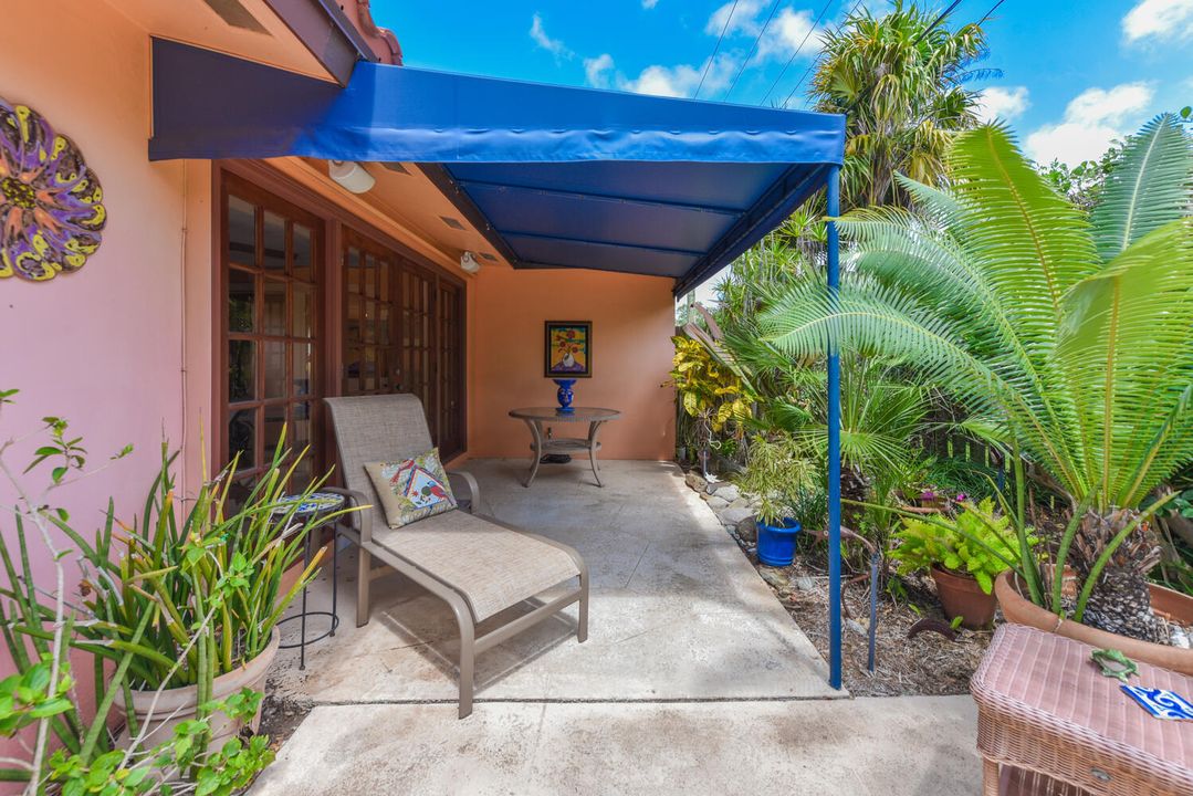 For Sale: $1,030,000 (3 beds, 2 baths, 1863 Square Feet)