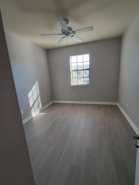 For Rent: $2,900 (3 beds, 2 baths, 1983 Square Feet)