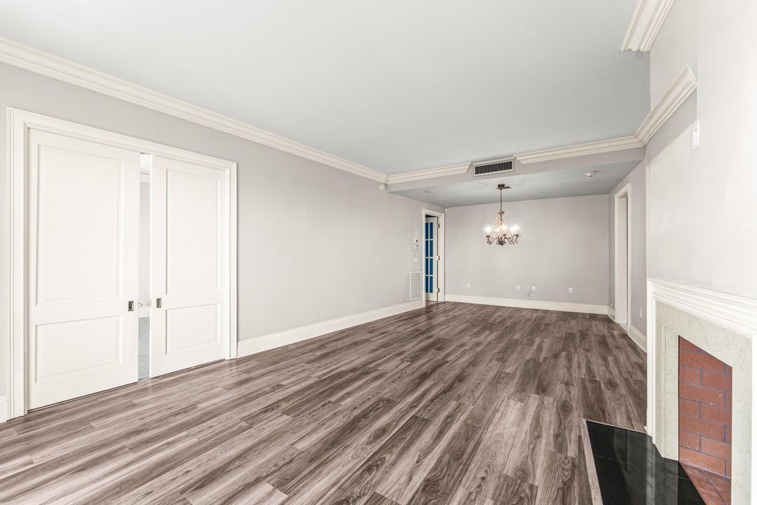 На продажу: $1,150,000 (2 спален, 2 ванн, 1247 Квадратных фут)