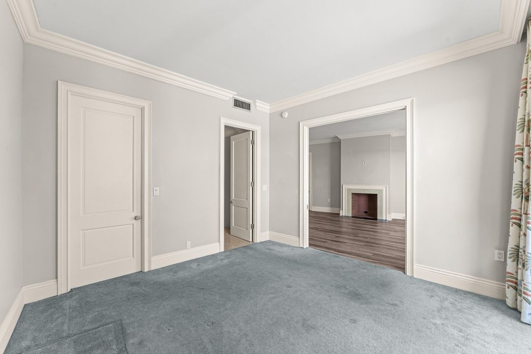 На продажу: $1,150,000 (2 спален, 2 ванн, 1247 Квадратных фут)