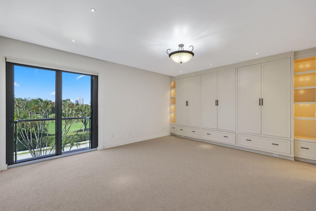 На продажу: $7,500,000 (3 спален, 3 ванн, 3020 Квадратных фут)