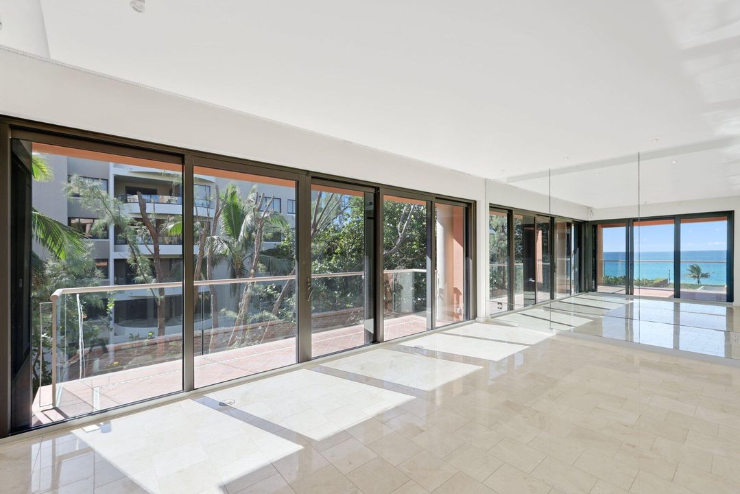 На продажу: $7,500,000 (3 спален, 3 ванн, 3020 Квадратных фут)