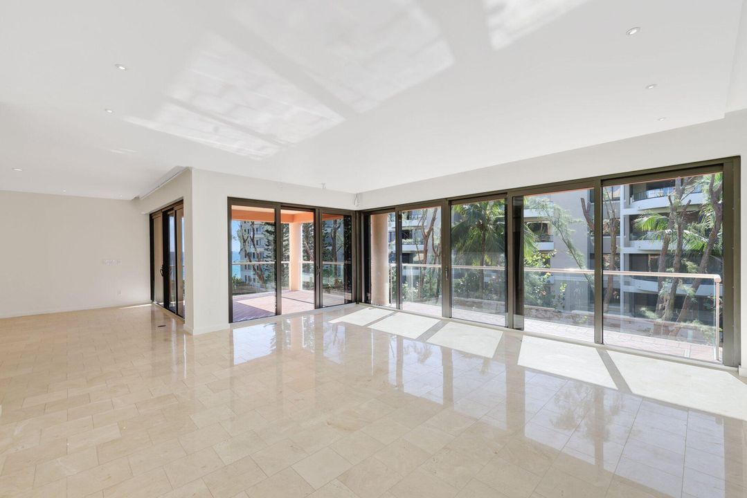 На продажу: $7,500,000 (3 спален, 3 ванн, 3020 Квадратных фут)