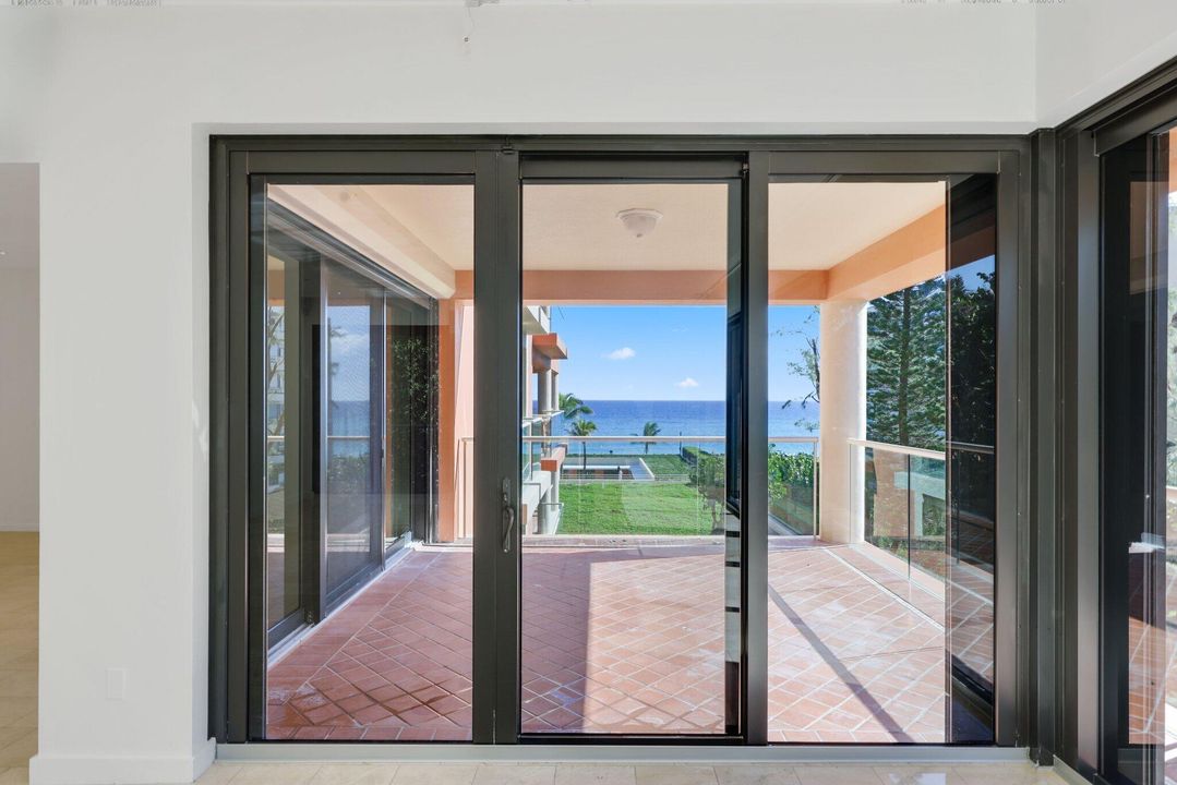 На продажу: $7,500,000 (3 спален, 3 ванн, 3020 Квадратных фут)