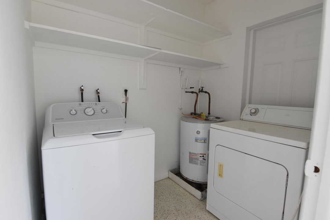 出租: $3,100 (3 贝兹, 2 浴室, 1193 平方英尺)