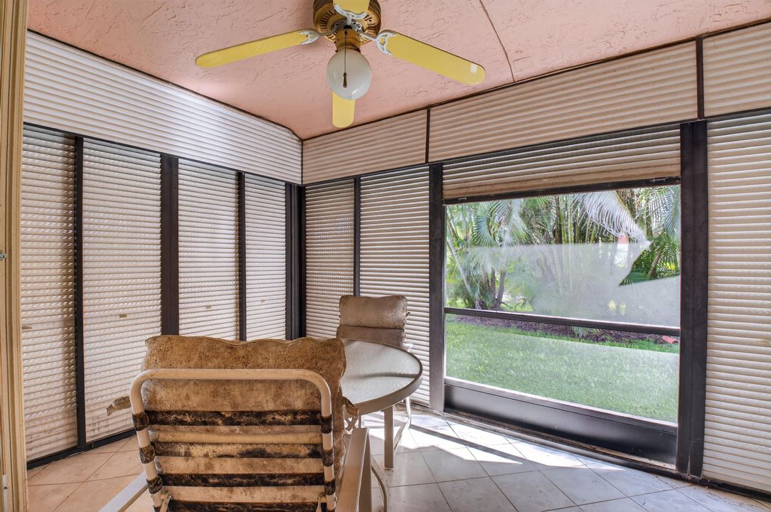 For Sale: $299,000 (2 beds, 2 baths, 1657 Square Feet)