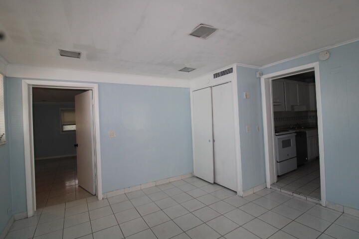 На продажу: $299,000 (3 спален, 2 ванн, 1380 Квадратных фут)