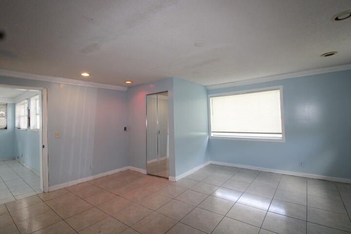 На продажу: $299,000 (3 спален, 2 ванн, 1380 Квадратных фут)