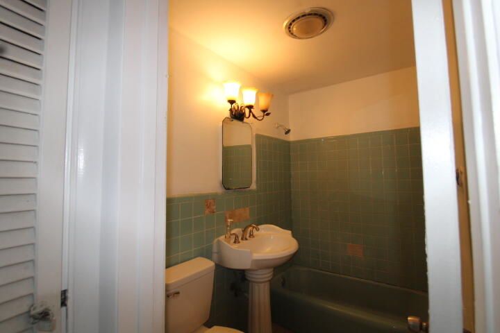 На продажу: $299,000 (3 спален, 2 ванн, 1380 Квадратных фут)