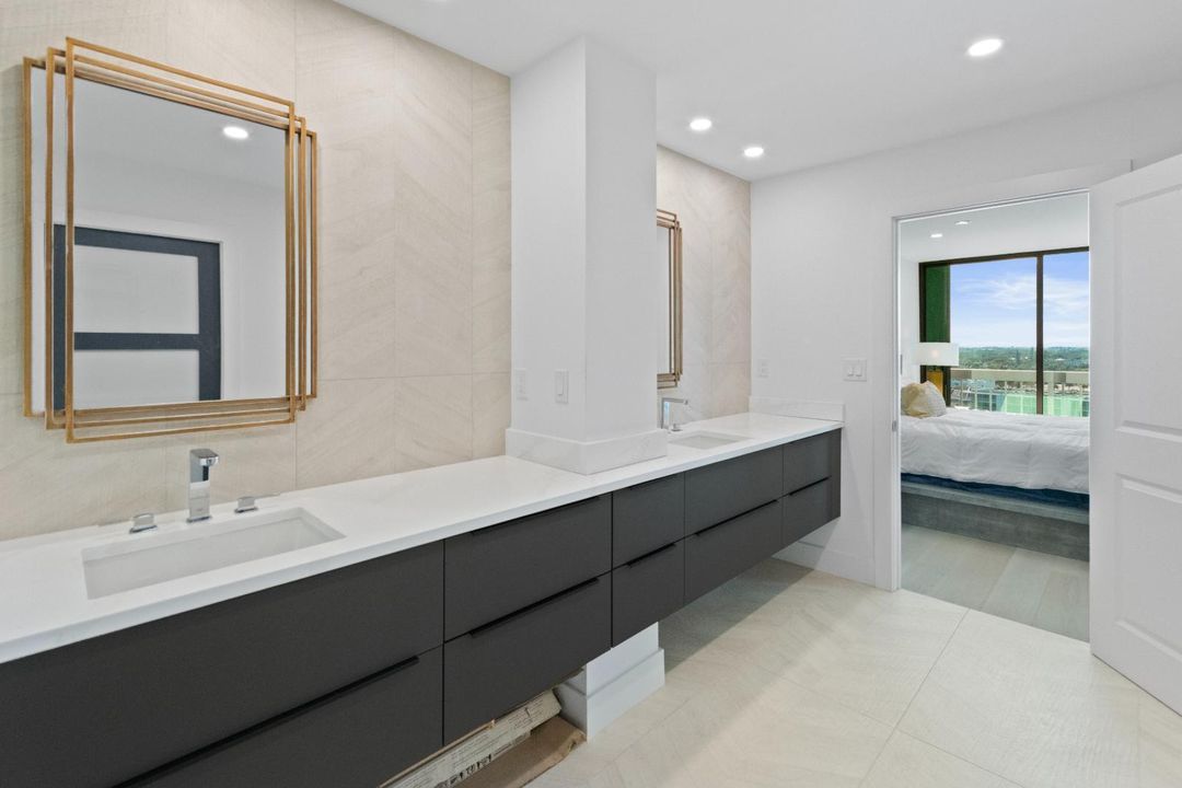 For Rent: $11,000 (3 beds, 2 baths, 2478 Square Feet)