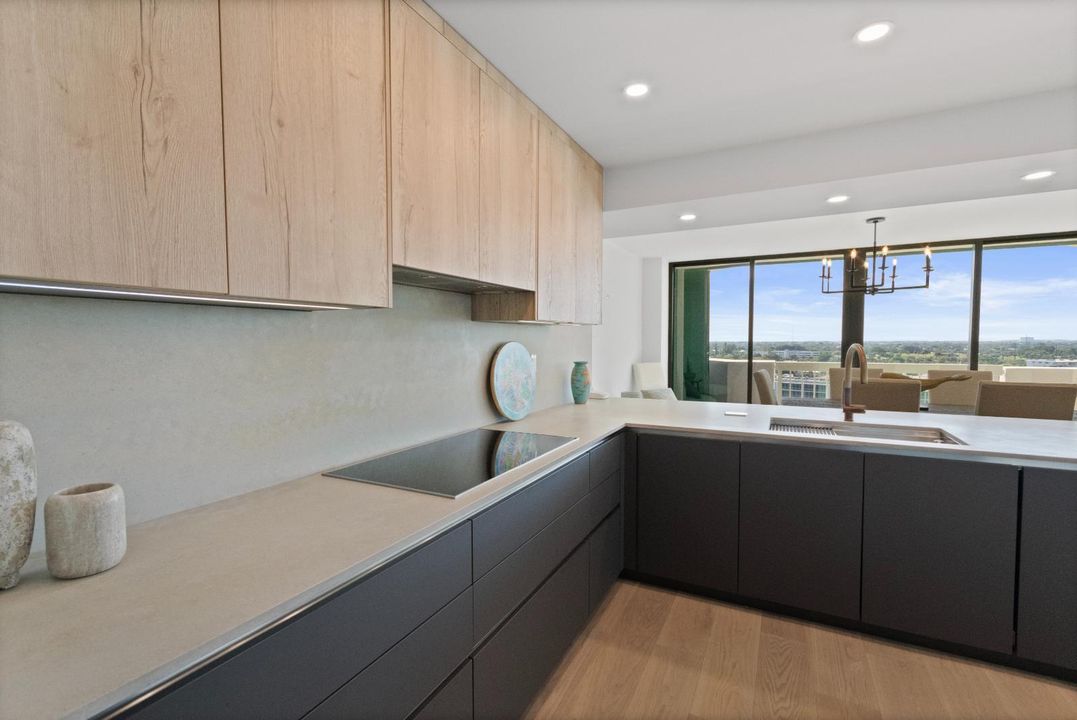 For Rent: $11,000 (3 beds, 2 baths, 2478 Square Feet)