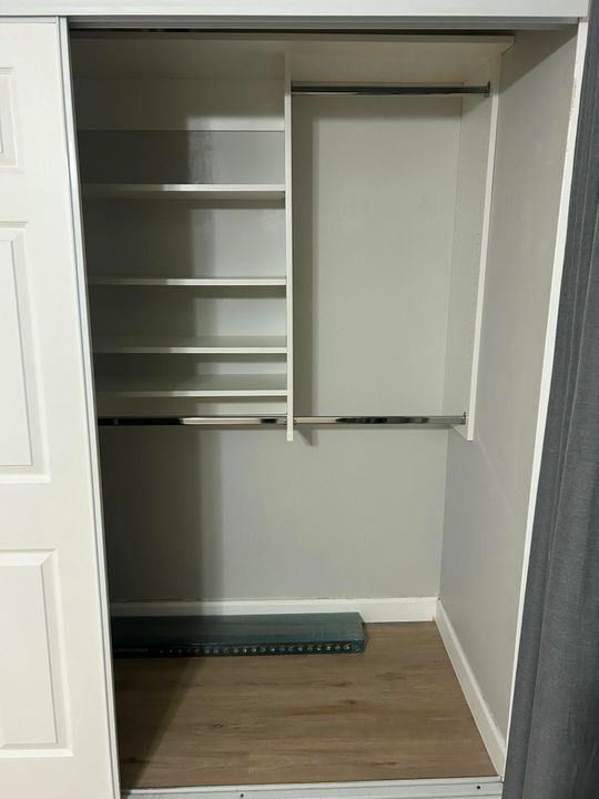 For Rent: $1,500 (1 beds, 1 baths, 720 Square Feet)