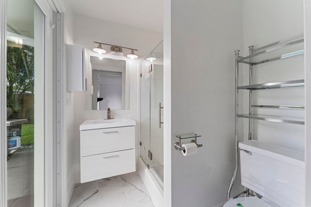 For Sale: $825,000 (3 beds, 3 baths, 1608 Square Feet)