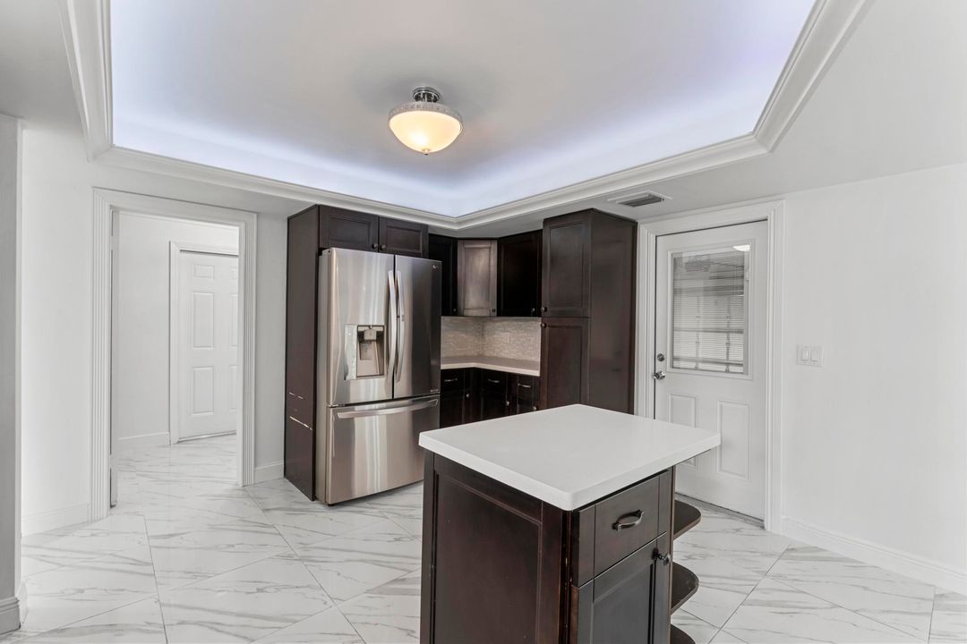 For Sale: $825,000 (3 beds, 3 baths, 1608 Square Feet)