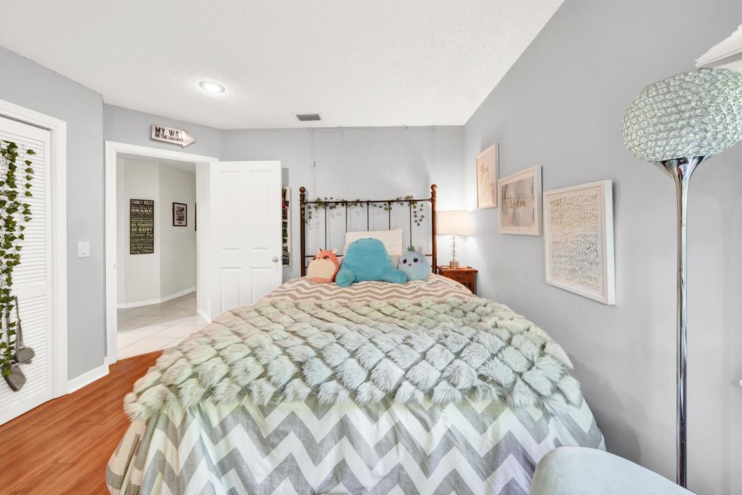 For Rent: $5,750 (4 beds, 3 baths, 2535 Square Feet)