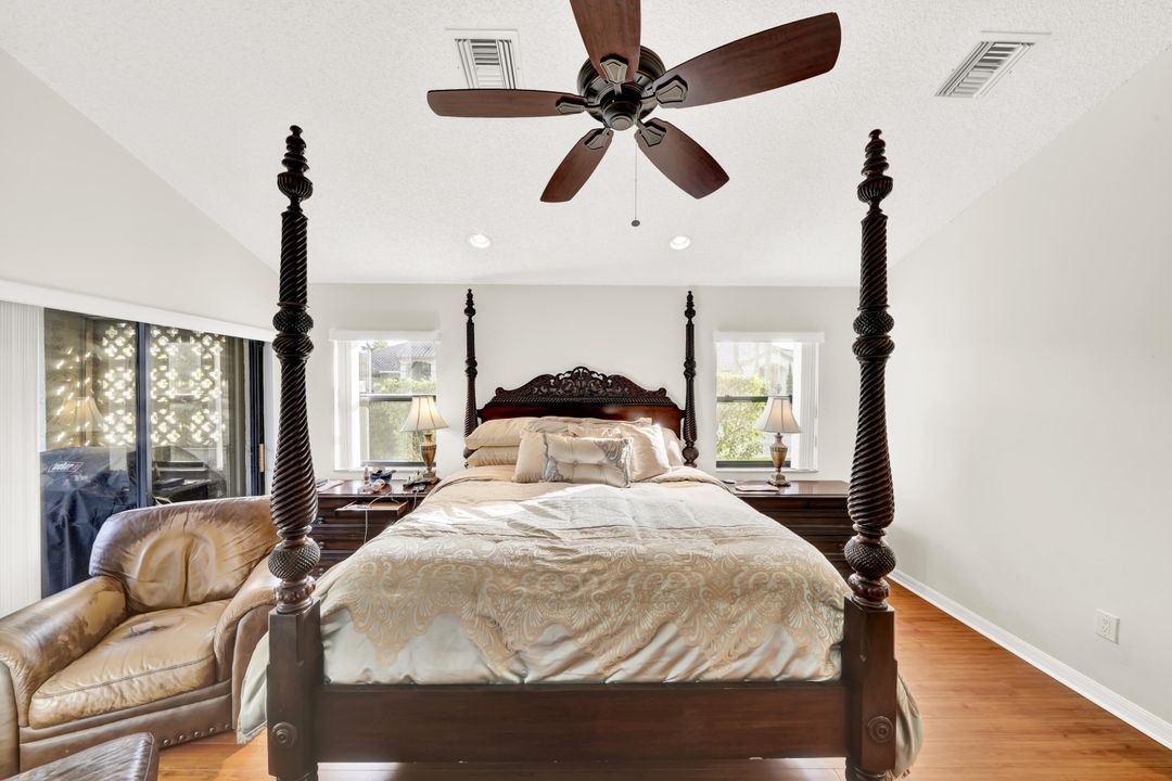 For Rent: $5,750 (4 beds, 3 baths, 2535 Square Feet)