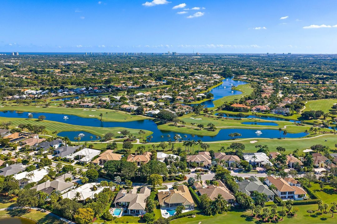 En Venta: $3,245,000 (4 camas, 4 baños, 4355 Pies cuadrados)