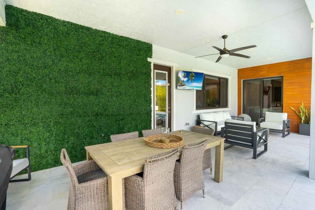 На продажу: $1,725,000 (5 спален, 5 ванн, 4032 Квадратных фут)