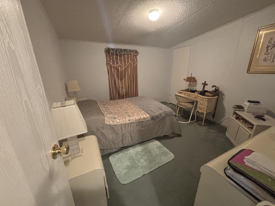 For Sale: $115,000 (4 beds, 2 baths, 2084 Square Feet)