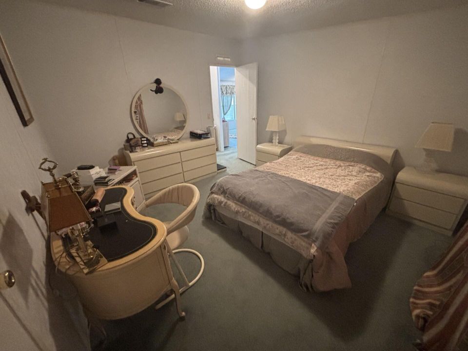 For Sale: $115,000 (4 beds, 2 baths, 2084 Square Feet)