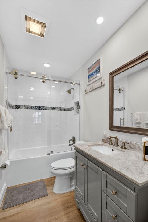 For Sale: $876,000 (3 beds, 2 baths, 1593 Square Feet)