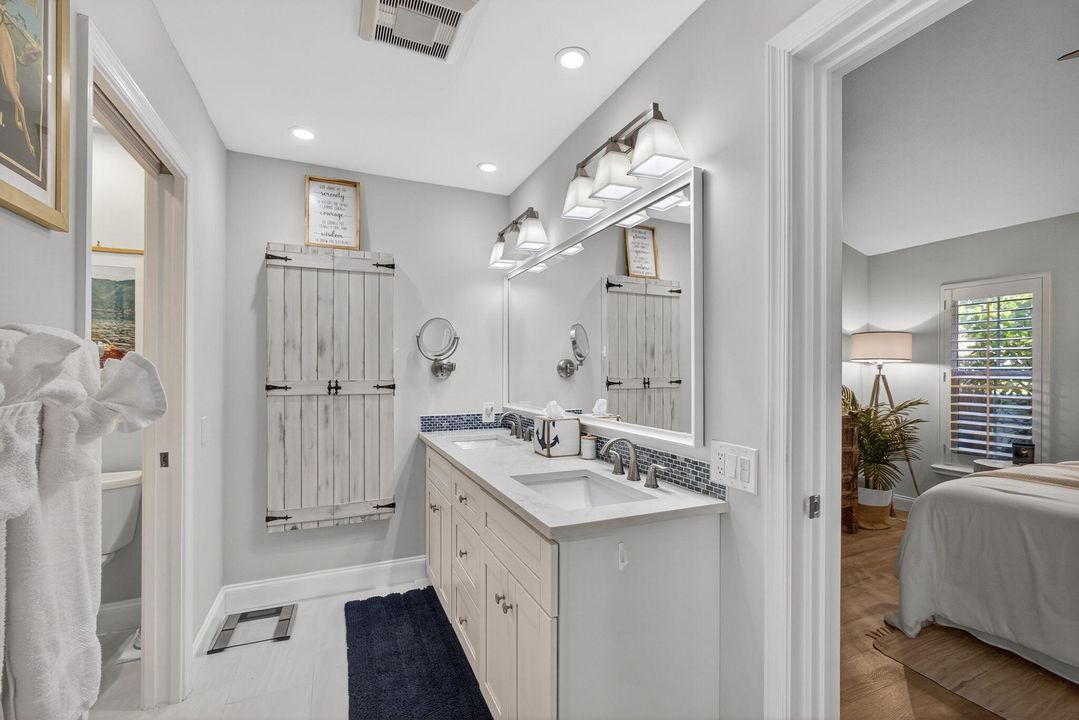 For Sale: $876,000 (3 beds, 2 baths, 1593 Square Feet)