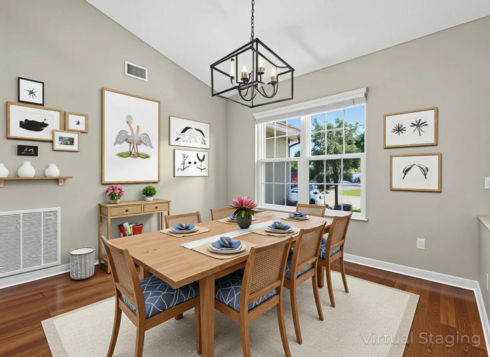 待售: $720,000 (4 贝兹, 3 浴室, 2469 平方英尺)